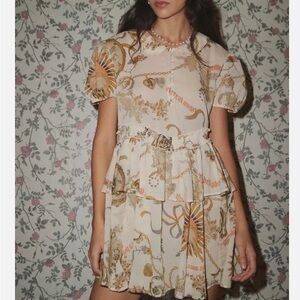 Kimchi Blue Urban Outfitters small